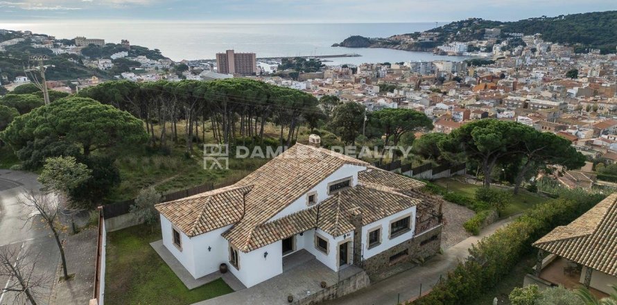 Willa w Sant Feliu de Guixols, Girona, Hiszpania 4 sypialnie, 359 mkw. nr 176846