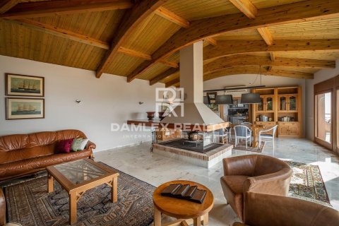 Willa w Lloret de Mar, Girona, Hiszpania 5 sypialni, 621 mkw. nr 176850 – zdjęcie 7