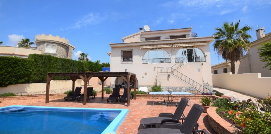 Villa Ciudad Quesada, Alicante, Spānijā 5 istabas, 370 m2 Nr. 118764