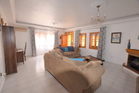 Villa pārdošanā Ciudad Quesada, Alicante, Spānijā 5 istabas, 370 m2 Nr. 118764 - attēls 8