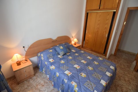 Apartment for sale Torrevieja, Alicante, Spain 3 bedrooms, 77 sq.m. No. 118771 - photo 12