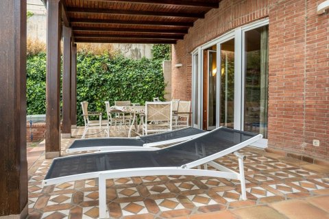 House zum Verkauf in Esplugues de Llobregat, Barcelona, Spanien 5 Schlafzimmer, 553 m2 Nr. 184605 - Foto 4