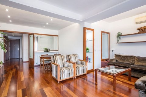 Wohnung zum Verkauf in Barcelona, Spanien 3 Schlafzimmer, 121 m2 Nr. 184604 - Foto 3