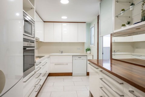 Wohnung zum Verkauf in Barcelona, Spanien 3 Schlafzimmer, 121 m2 Nr. 184604 - Foto 8