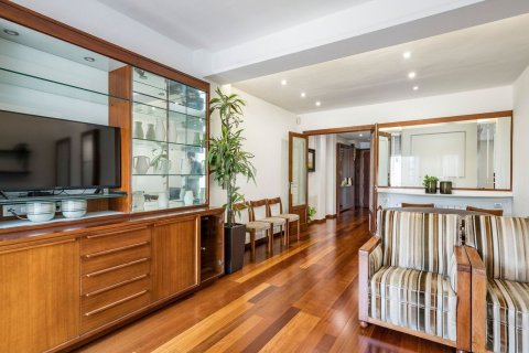Wohnung zum Verkauf in Barcelona, Spanien 3 Schlafzimmer, 121 m2 Nr. 184604 - Foto 13