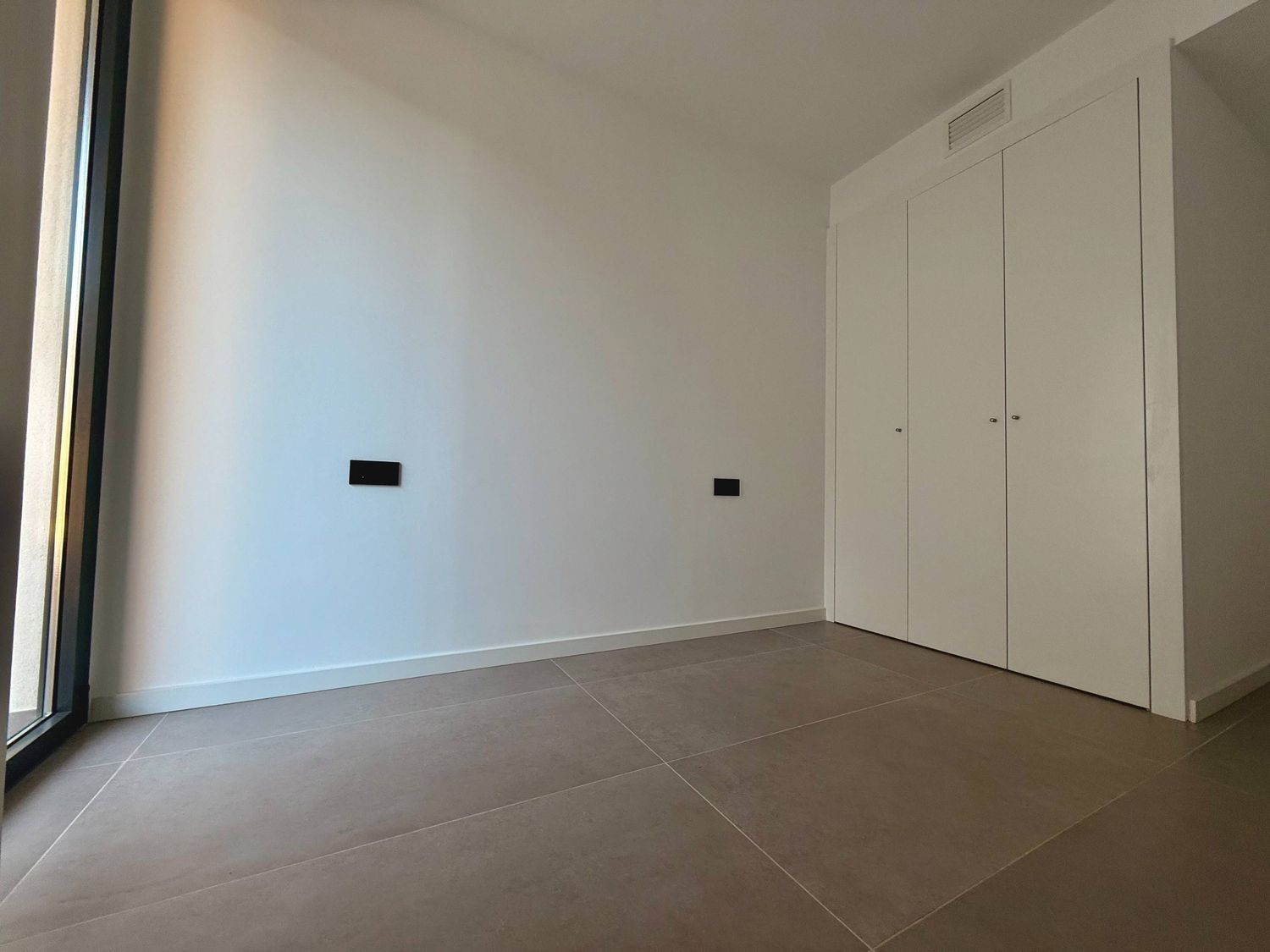 Apartamento en Cerdanyola del Vallès, Barcelona, España 2 dormitorios, 97 m2 No. 184603