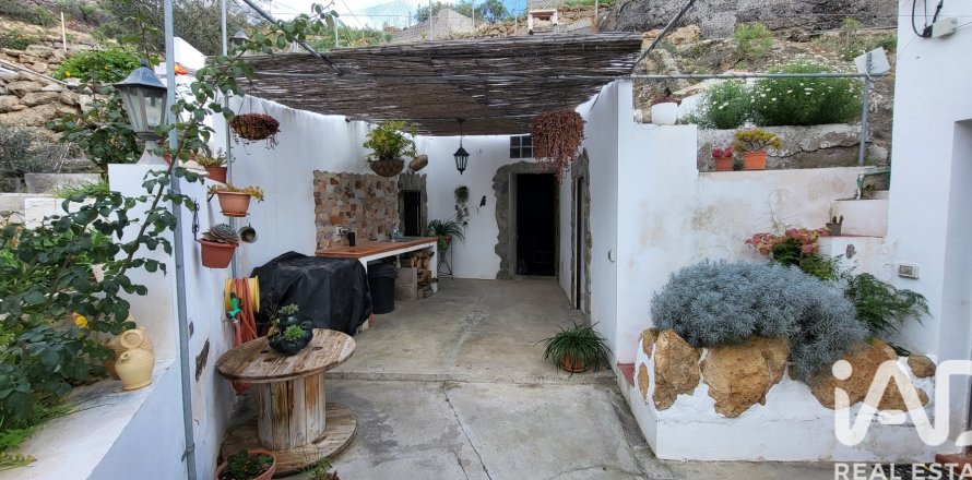 Casa a Arico, Tenerife, Spagna 3 camere da letto, 90 mq. N° 152400