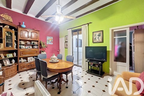 Apartament w Vilanova i la Geltru, Barcelona, Hiszpania 3 sypialnie, 97 mkw. nr 152404