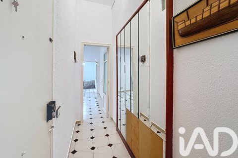 Apartament w Vilanova i la Geltru, Barcelona, Hiszpania 3 sypialnie, 97 mkw. nr 152404 – zdjęcie 30