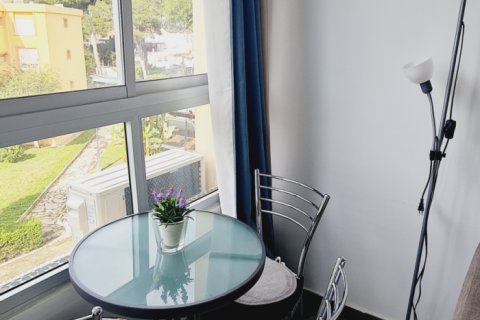 Apartamento en venta en Estepona, Málaga, España 39 m2 No. 152403 - foto 5