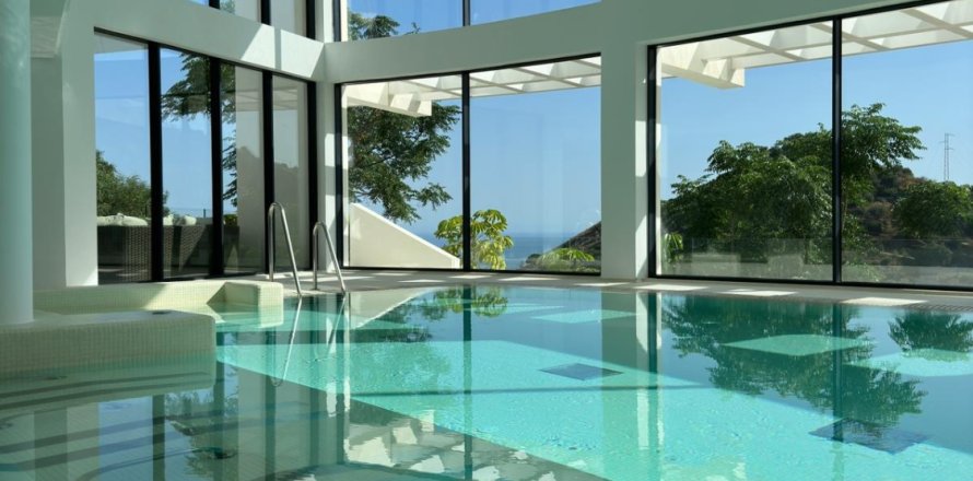 Appartamento a Ojen, Malaga, Spagna 2 camere da letto, 151 mq. N° 152402