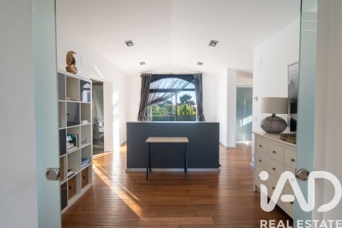 Lägenhet till salu i Sant Vicenc De Montalt, Barcelona, Spanien 6 sovrum, 557 kvm. Nr. 152399 - foto 26