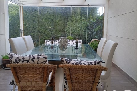 Сasa en venta en Valladolid, España 4 dormitorios, 343 m2 No. 152398 - foto 4