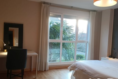 Сasa en venta en Valladolid, España 4 dormitorios, 343 m2 No. 152398 - foto 8