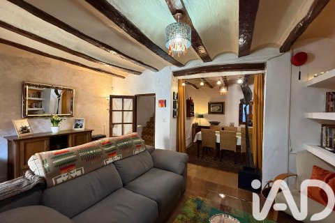 Dom w Cocentaina, Alicante, Hiszpania 3 sypialnie, 268 mkw. nr 152401 – zdjęcie 21