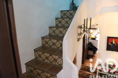 Dom w Cocentaina, Alicante, Hiszpania 3 sypialnie, 268 mkw. nr 152401 – zdjęcie 24