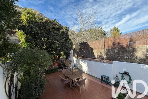 Dom w Cocentaina, Alicante, Hiszpania 3 sypialnie, 268 mkw. nr 152401 – zdjęcie 9