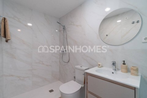 Apartamento en venta Orihuela, Alicante, España 4 dormitorios, 120 m2 No. 106639 - foto 24