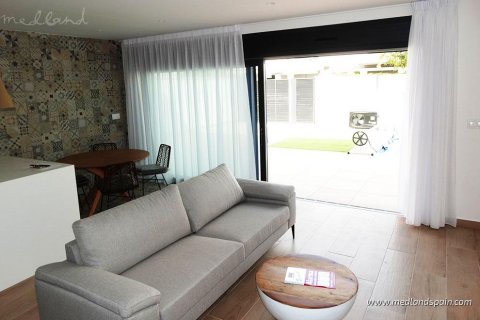 Villa for sale Pilar de la Horadada, Alicante, Spain 3 bedrooms, 116.4 sq.m. No. 59988 - photo 3