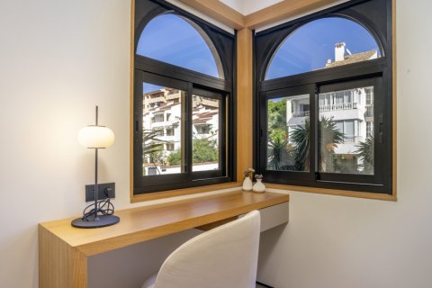 Apartamento en venta Marbella, Málaga, España 2 dormitorios, 108 m2 No. 106650 - foto 9