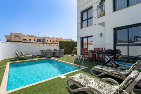 Huvila myytävänä Ciudad Quesada, Alicante, Espanja, 4 makuuhuonetta, 166 m2 No. 195273 - kuva 3
