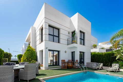 Huvila Ciudad Quesada, Alicante, Espanja 4 makuuhuonetta, 166 m2 No. 195273