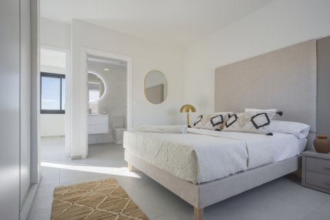 Townhouse for sale in Murcia, Spain 3 bedrooms, 108 sq.m. No. 195274 - photo 7