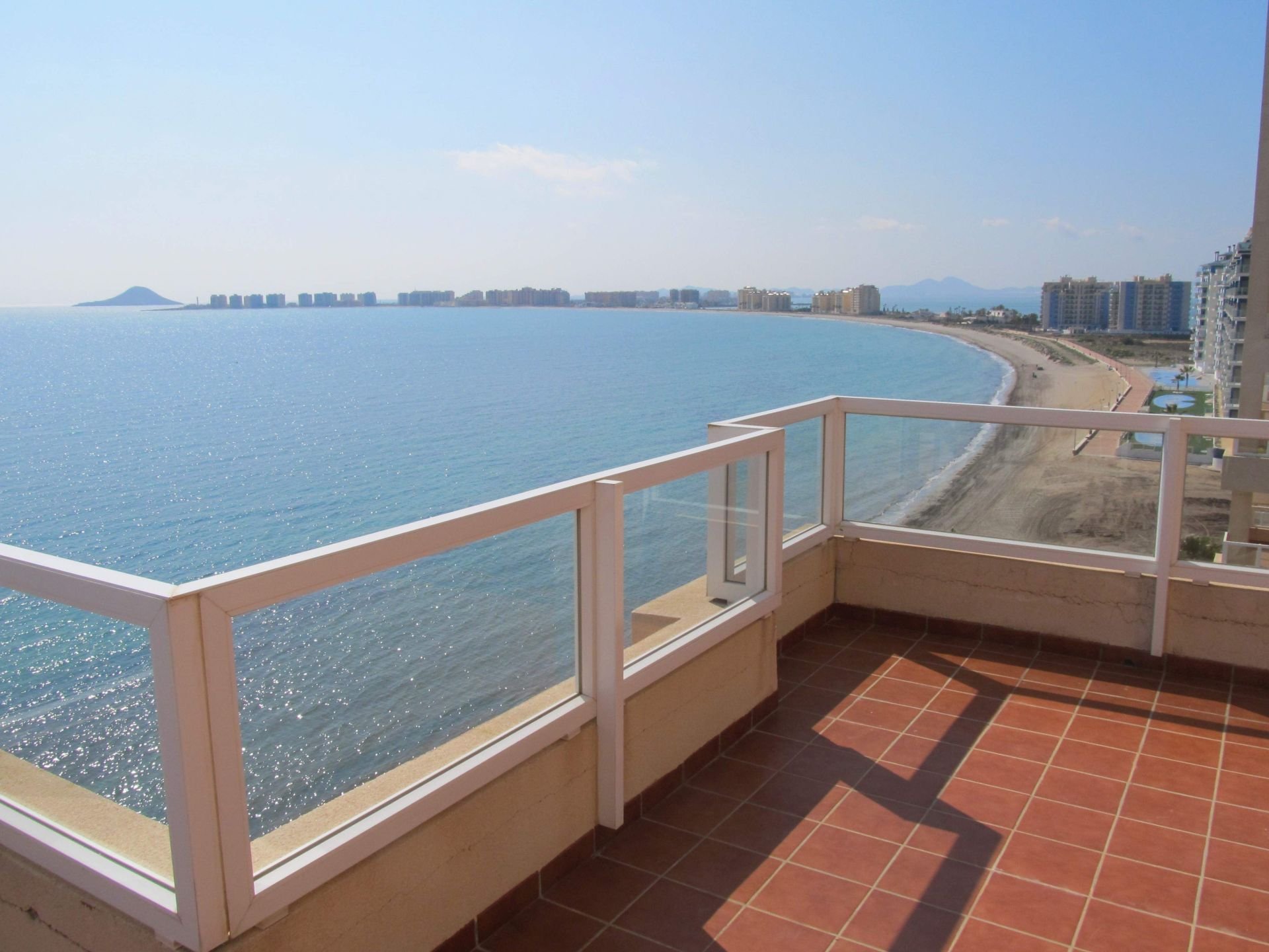 Lägenhet i La Manga del Mar Menor, Murcia, Spanien 3 sovrum, 175 kvm. Nr. 80340