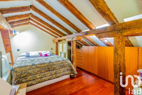 Продажа пентхауса в Мадрид, Испания 1 спальня, 55м2 №153553 - фото 20