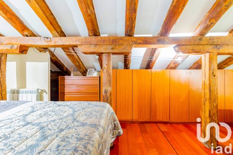 Продажа пентхауса в Мадрид, Испания 1 спальня, 55м2 №153553 - фото 24