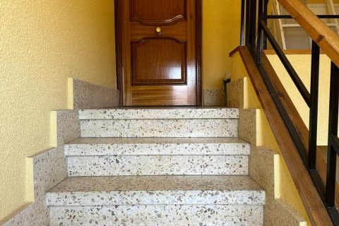 Продажа дома в Ла-Баньеса, Леон, Испания 4 спальни, 376м2 №153552 - фото 10