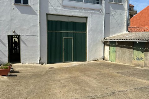 Продажа дома в Ла-Баньеса, Леон, Испания 4 спальни, 376м2 №153552 - фото 5