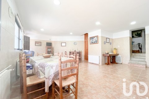 House à vendre à Casabermeja, Malaga, Espagne, 8 chambres, 300 m2 No. 153550 - photo 14