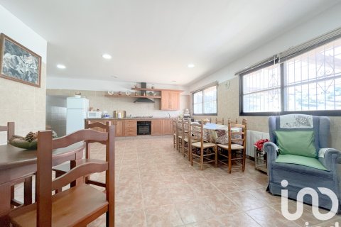 House à vendre à Casabermeja, Malaga, Espagne, 8 chambres, 300 m2 No. 153550 - photo 10