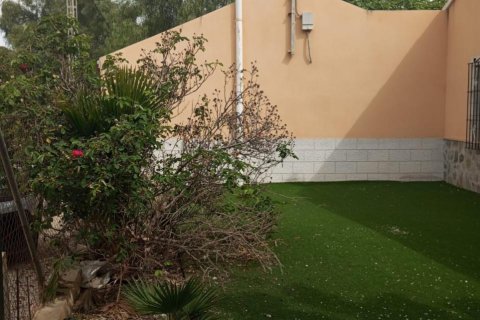 Finca zum Verkauf in Redovan, Alicante, Spanien 2 Schlafzimmer, 240 m2 Nr. 189625 - Foto 16