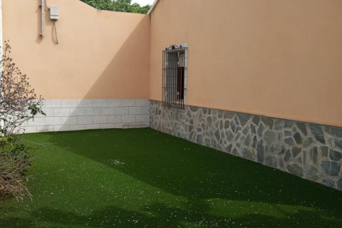 Finca zum Verkauf in Redovan, Alicante, Spanien 2 Schlafzimmer, 240 m2 Nr. 189625 - Foto 4