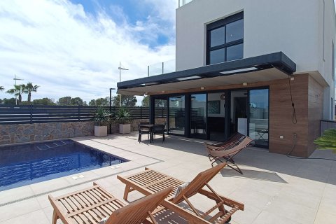 Villa à Algorfa, Alicante, Espagne 3 chambres, 266 m2 No. 189624