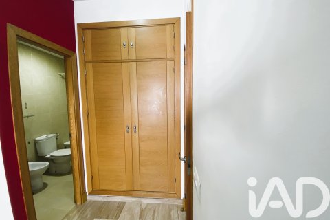 Apartment for sale in Chiclana de la Frontera, Cadiz, Spain 1 bedroom, 57 sq.m. No. 185344 - photo 17