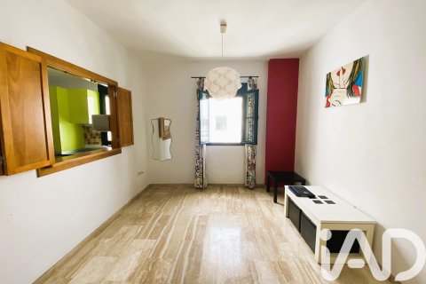 Apartment for sale in Chiclana de la Frontera, Cadiz, Spain 1 bedroom, 57 sq.m. No. 185344 - photo 12