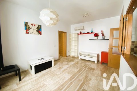 Apartment for sale in Chiclana de la Frontera, Cadiz, Spain 1 bedroom, 57 sq.m. No. 185344 - photo 11