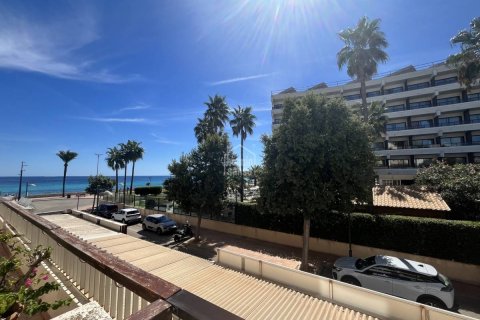 Huoneisto myytävänä Cala Millor, Mallorca, Espanja, 2 makuuhuonetta, 63 m2 No. 196688 - kuva 2