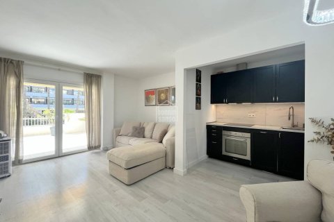 Huoneisto myytävänä Cala Millor, Mallorca, Espanja, 2 makuuhuonetta, 63 m2 No. 196688 - kuva 6