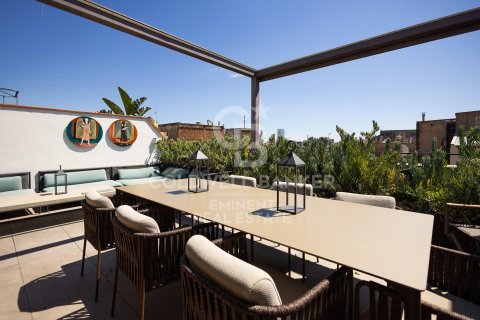 Apartment à vendre à Barcelona, Espagne, 2 chambres, 121 m2 No. 178645 - photo 28
