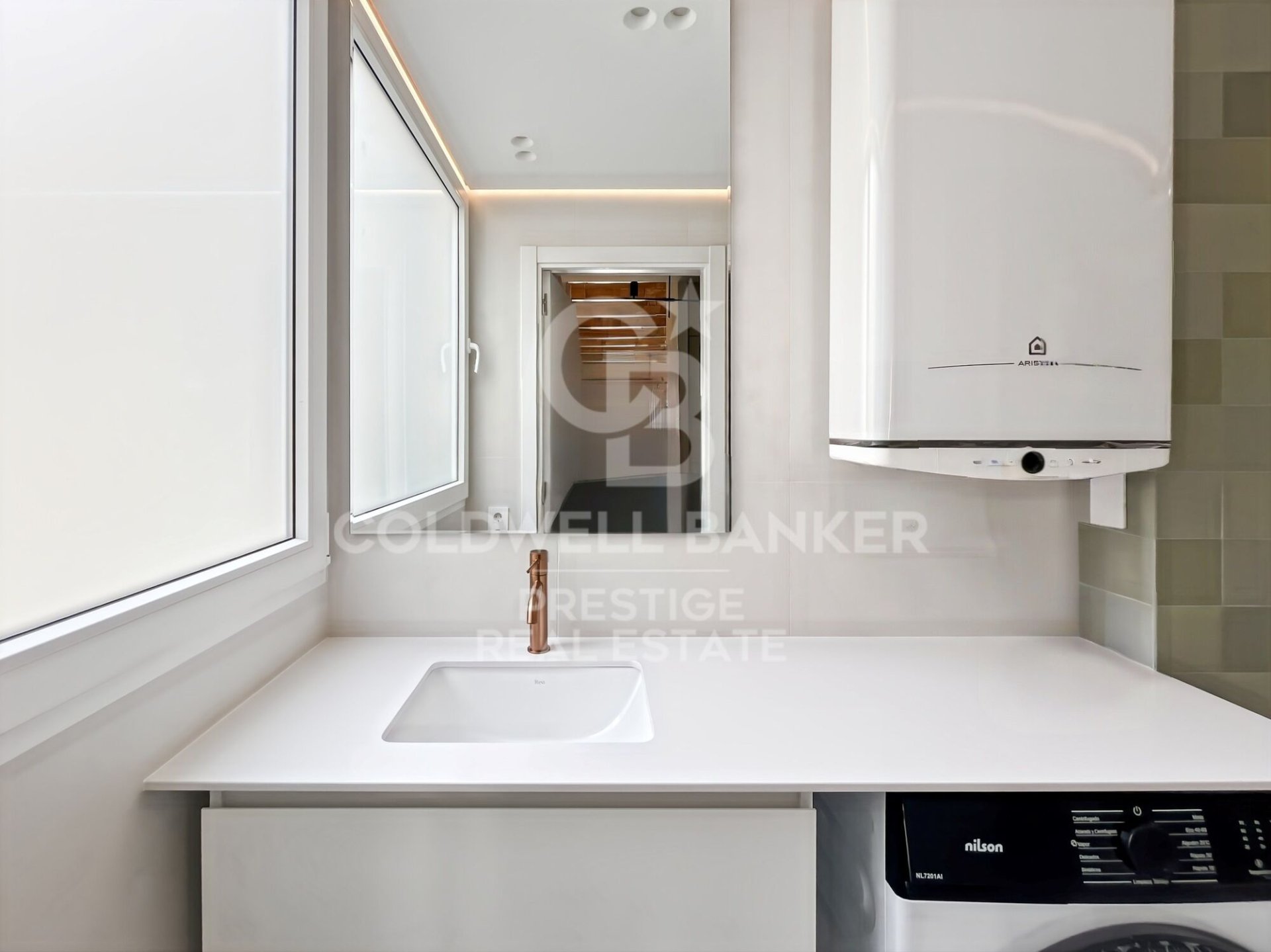 Penthauss Barcelona, Spānijā 2 istabas, 63 m2 Nr. 178641