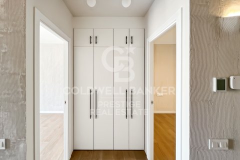 Penthouse à vendre à Barcelona, Espagne, 2 chambres, 63 m2 No. 178641 - photo 9