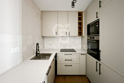 Penthouse à vendre à Barcelona, Espagne, 2 chambres, 63 m2 No. 178641 - photo 5