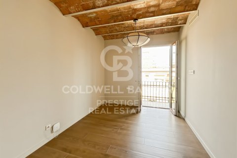 Penthouse à vendre à Barcelona, Espagne, 2 chambres, 63 m2 No. 178641 - photo 3