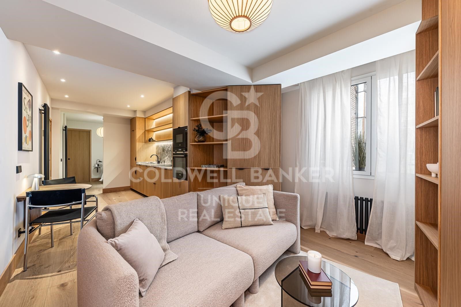 Appartamento a Madrid, Spagna 3 camere da letto, 276 mq. N° 178647