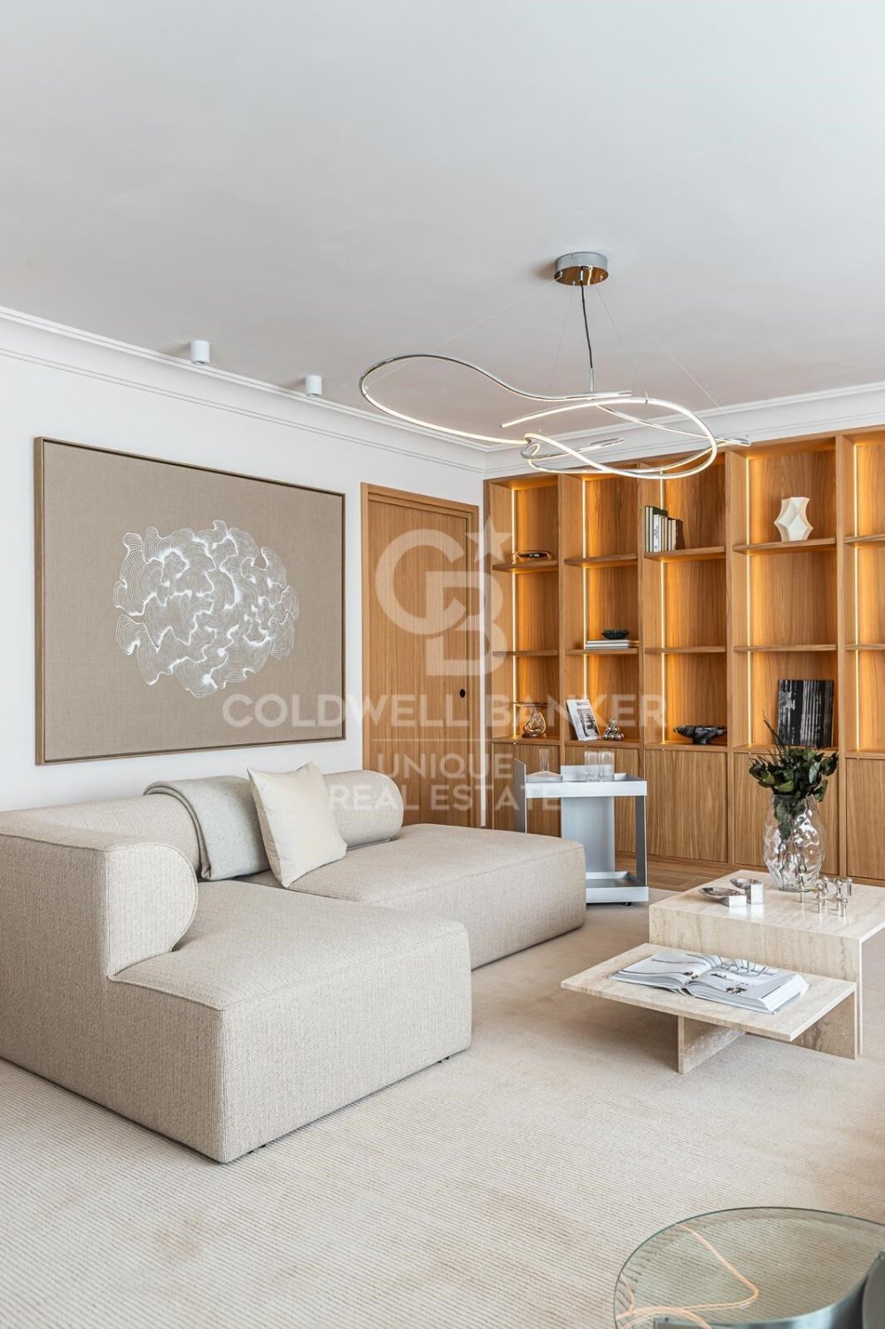 Appartamento a Madrid, Spagna 3 camere da letto, 276 mq. N° 178647