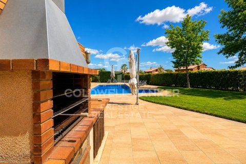 Villa à vendre à La Garriga, Barcelona, Espagne, 4 chambres, 646 m2 No. 178642 - photo 6
